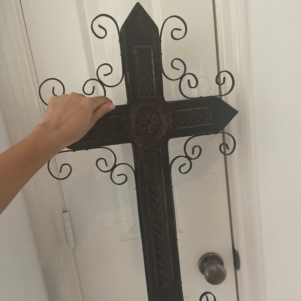 Cross